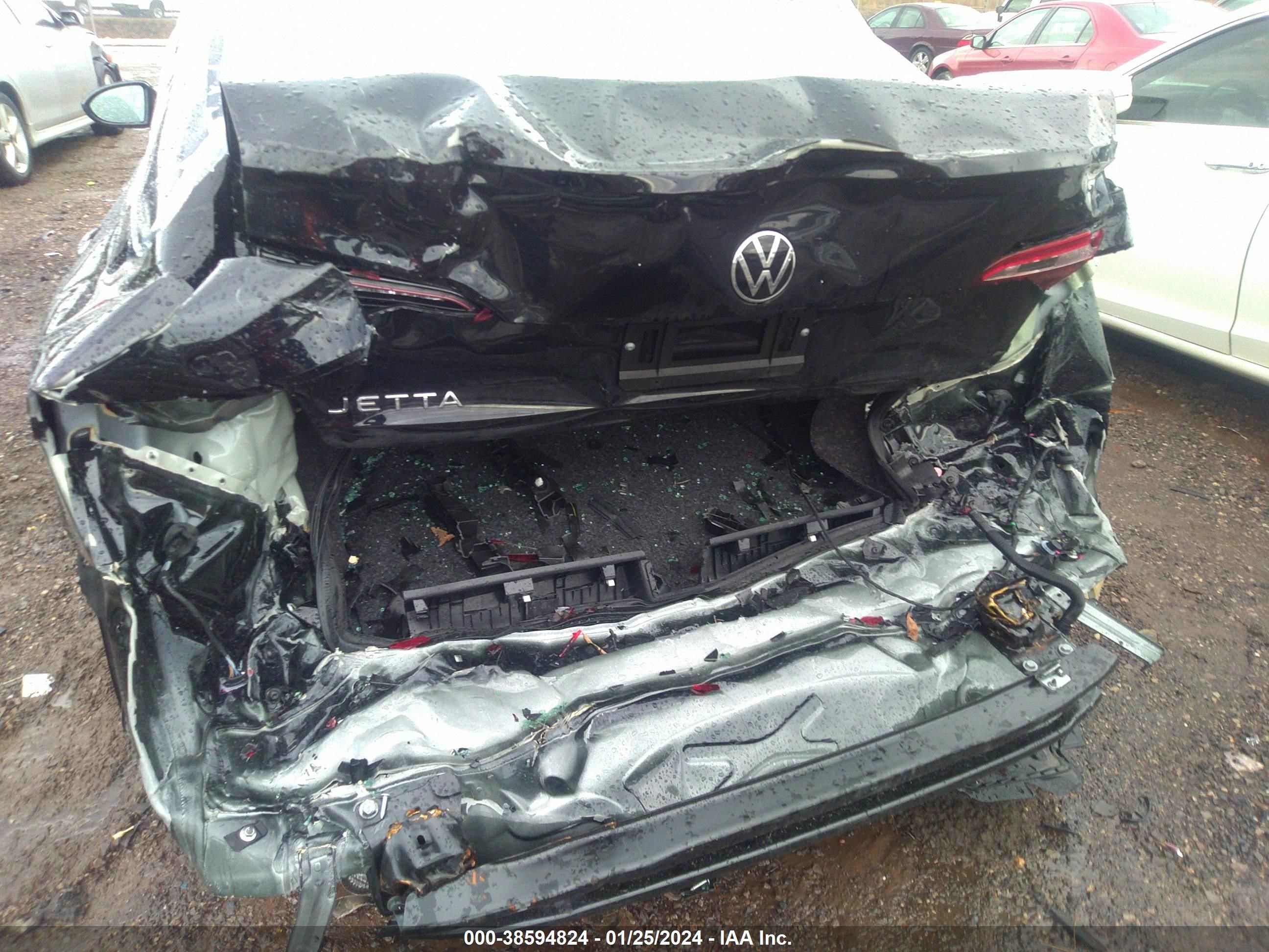 Photo 5 VIN: 3VW5M7BU9RM008317 - VOLKSWAGEN JETTA 