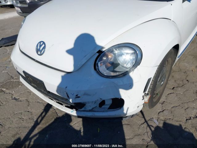 Photo 5 VIN: 3VW5P7AT1DM829582 - VOLKSWAGEN BEETLE 