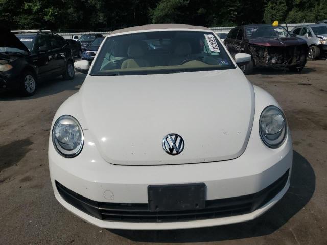 Photo 4 VIN: 3VW5P7AT3DM811830 - VOLKSWAGEN BEETLE 