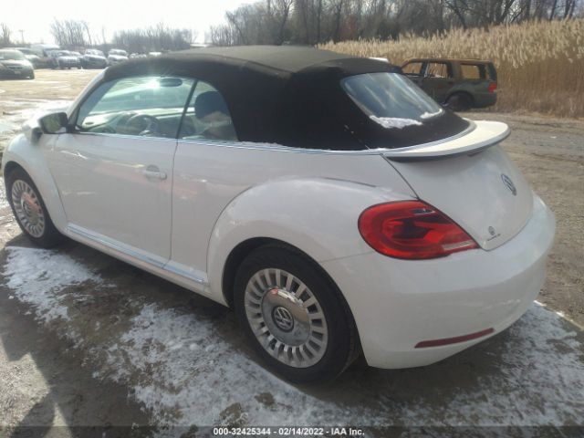 Photo 2 VIN: 3VW5P7AT4DM823792 - VOLKSWAGEN BEETLE CONVERTIBLE 