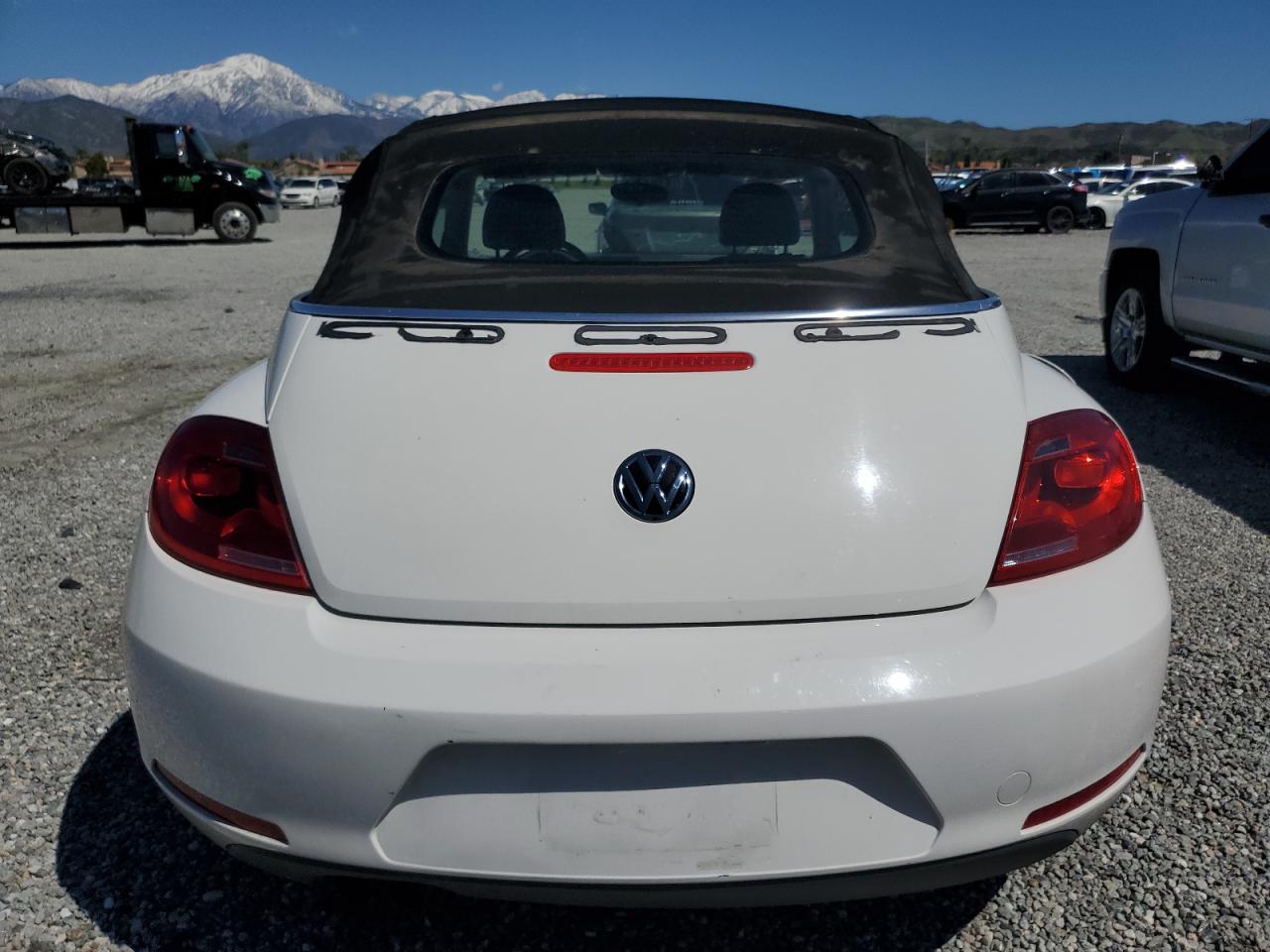 Photo 5 VIN: 3VW5P7AT7EM804929 - VOLKSWAGEN BEETLE 