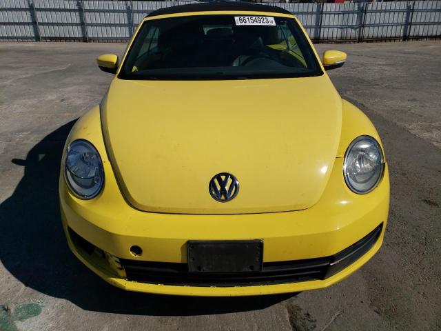 Photo 4 VIN: 3VW5P7AT9DM816661 - VOLKSWAGEN BEETLE 