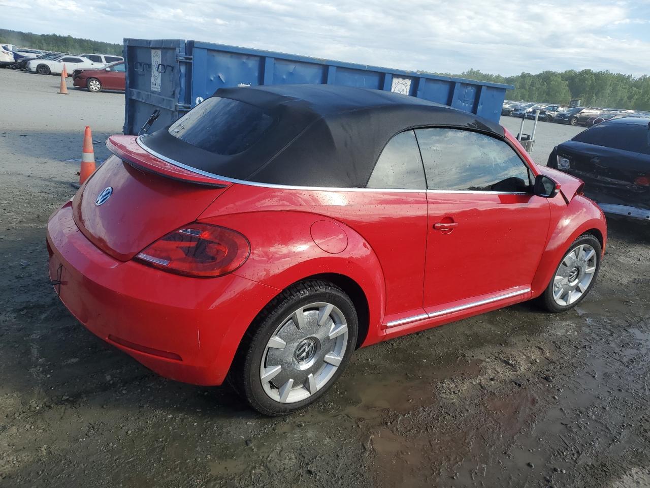 Photo 2 VIN: 3VW5P7AT9DM824498 - VOLKSWAGEN BEETLE 