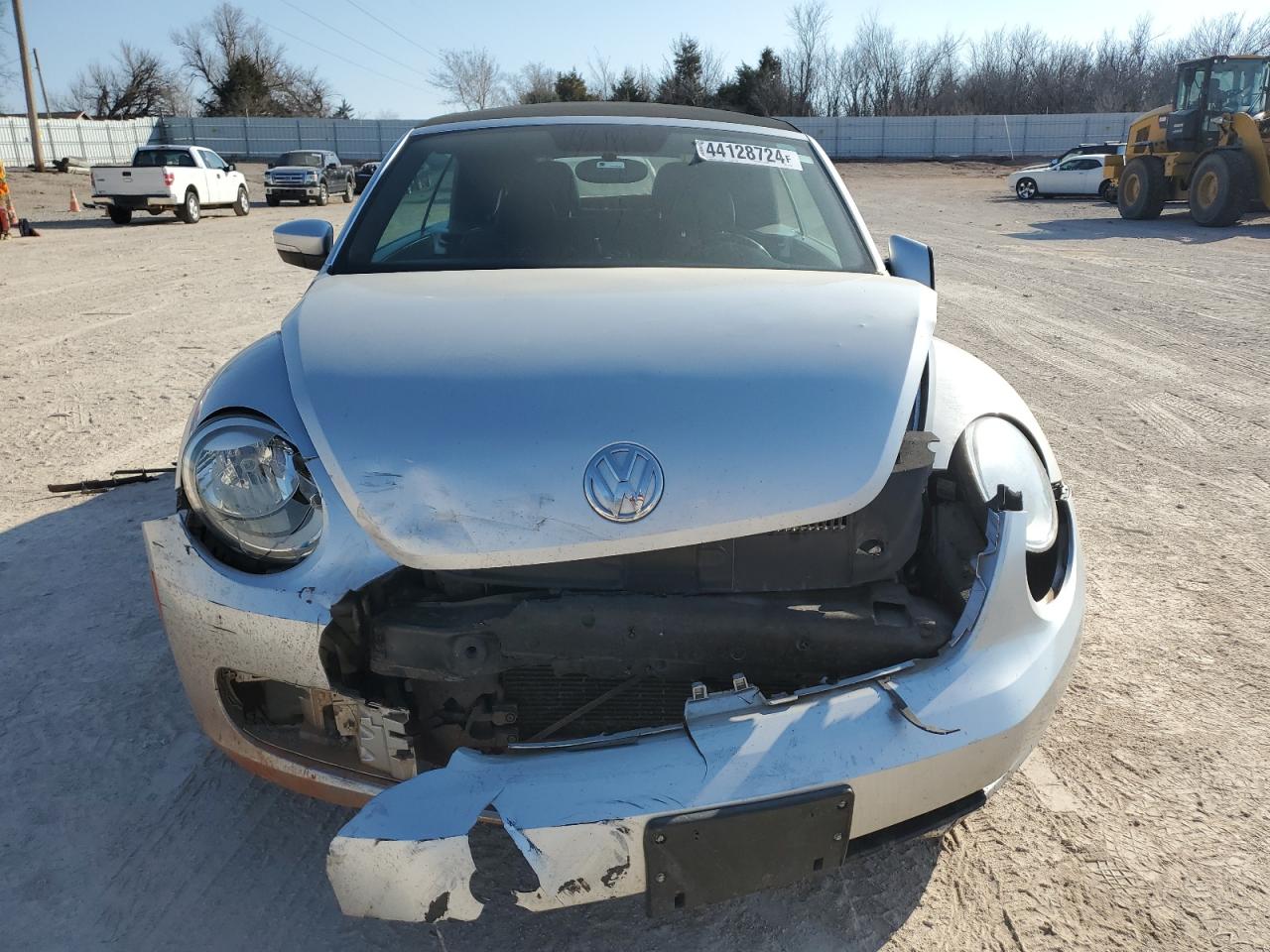 Photo 4 VIN: 3VW5P7ATXDM828589 - VOLKSWAGEN BEETLE 