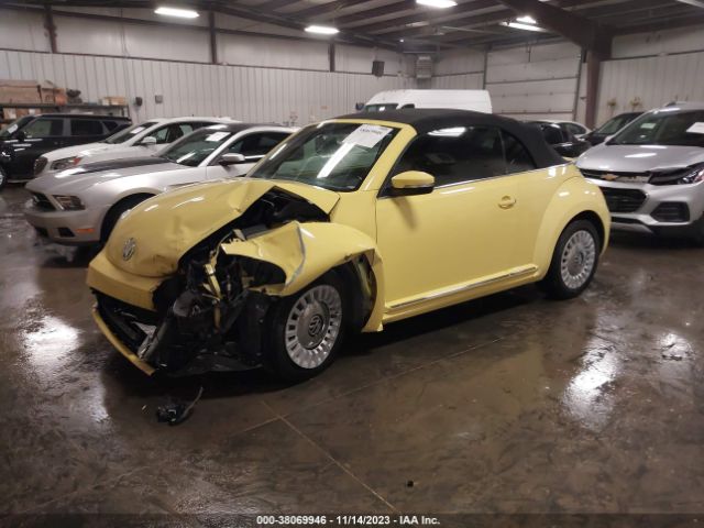 Photo 1 VIN: 3VW5P7ATXEM804181 - VOLKSWAGEN BEETLE CONVERTIBLE 