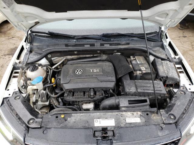 Photo 6 VIN: 3VW5S7AJ2FM410012 - VOLKSWAGEN JETTA GLI 