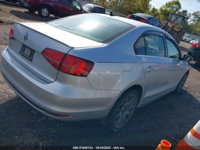 Photo 3 VIN: 3VW5S7AJ8FM257670 - VOLKSWAGEN JETTA 