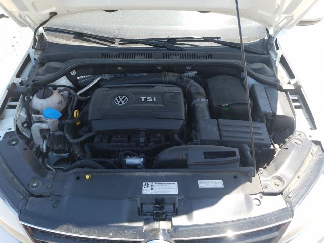 Photo 6 VIN: 3VW5T7AJ3HM332467 - VOLKSWAGEN JETTA GLI 