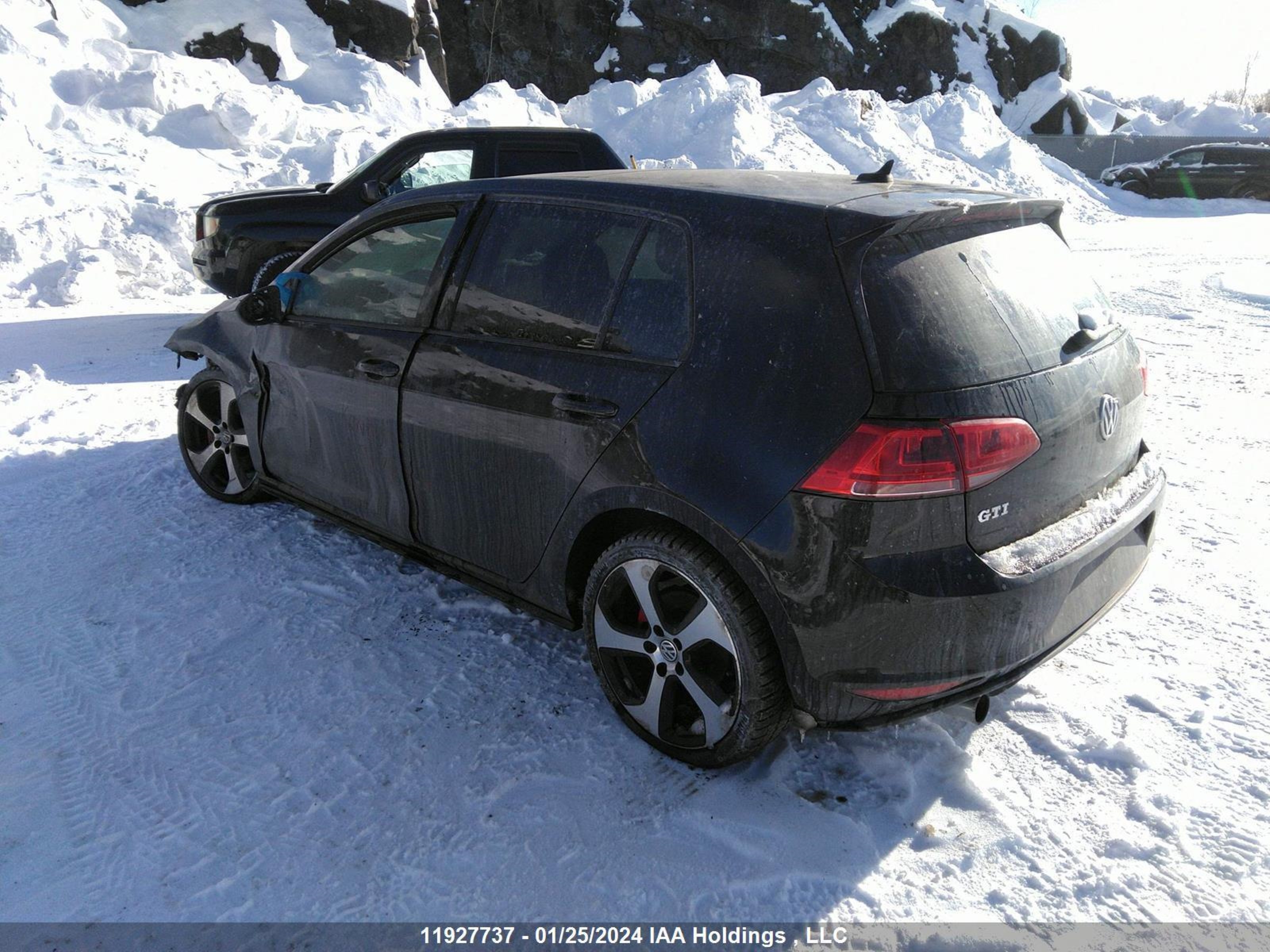 Photo 2 VIN: 3VW5T7AU0HM061412 - VOLKSWAGEN GTI 