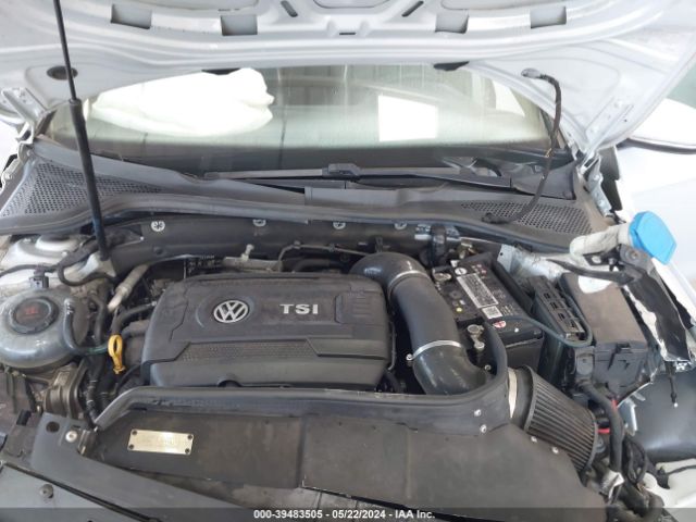 Photo 9 VIN: 3VW5T7AU0LM009402 - VOLKSWAGEN GTI 