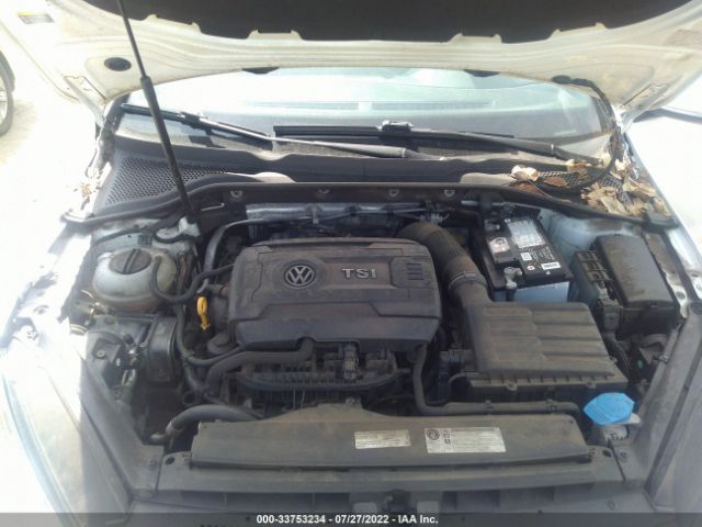 Photo 9 VIN: 3VW5T7AU1GM004778 - VOLKSWAGEN GOLF GTI 