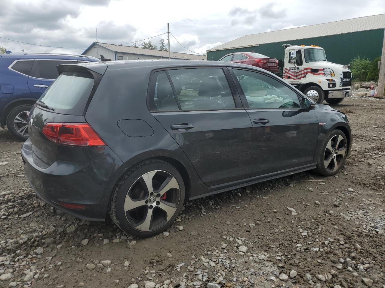 Photo 2 VIN: 3VW5T7AU1GM065256 - VOLKSWAGEN GTI 