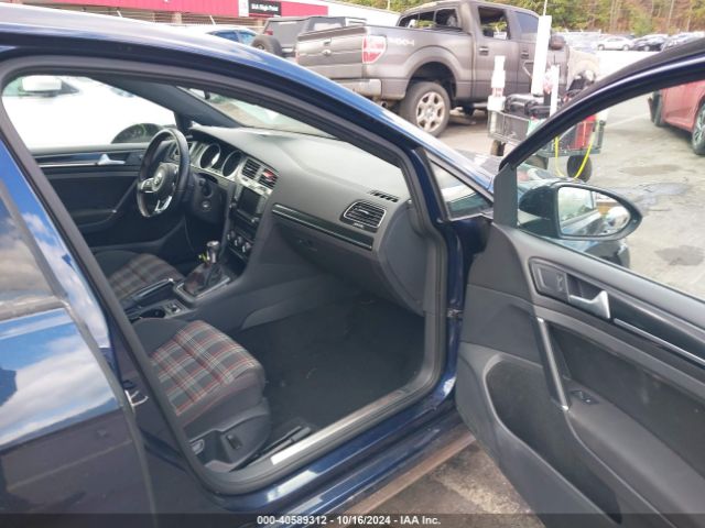 Photo 4 VIN: 3VW5T7AU2FM089659 - VOLKSWAGEN GTI 