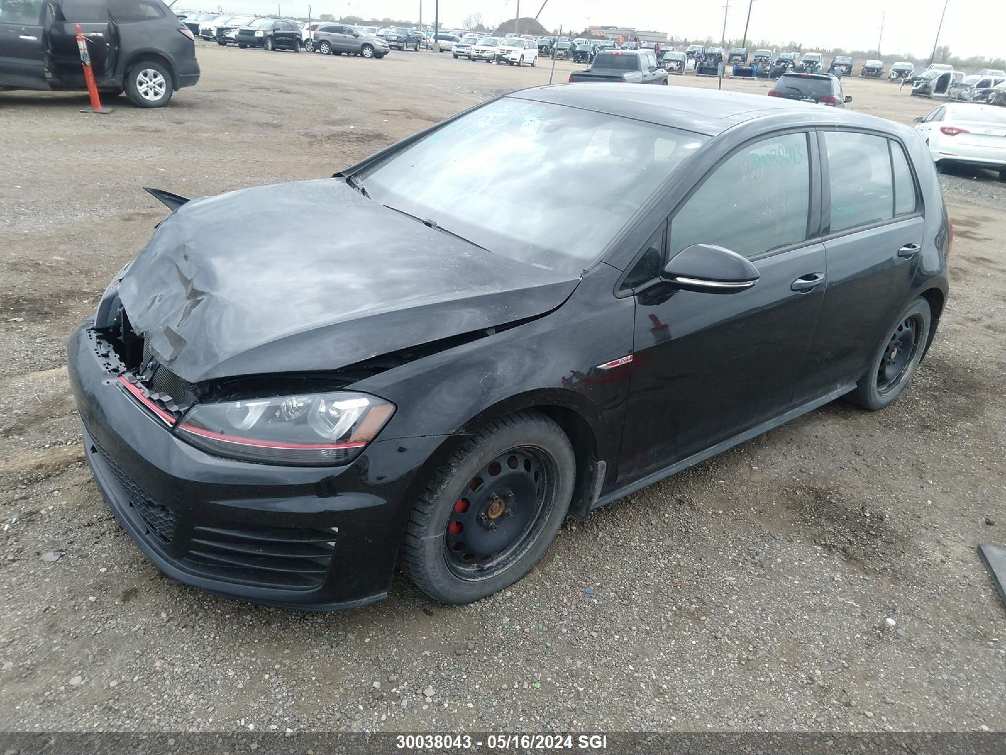 Photo 1 VIN: 3VW5T7AU4FM002943 - VOLKSWAGEN GTI 