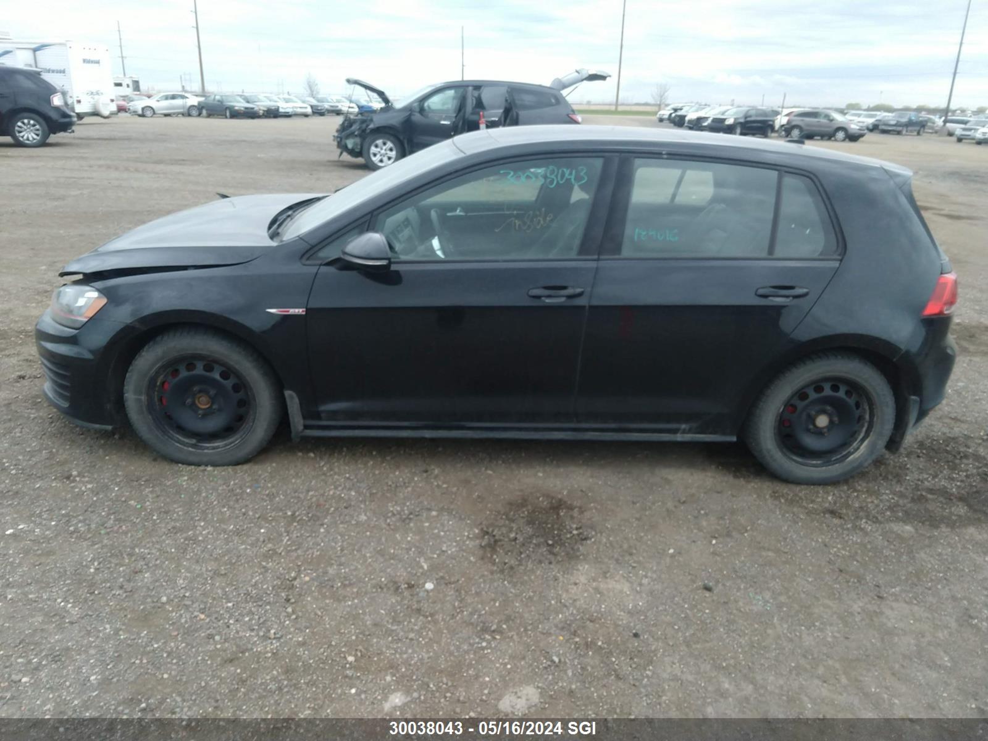 Photo 13 VIN: 3VW5T7AU4FM002943 - VOLKSWAGEN GTI 