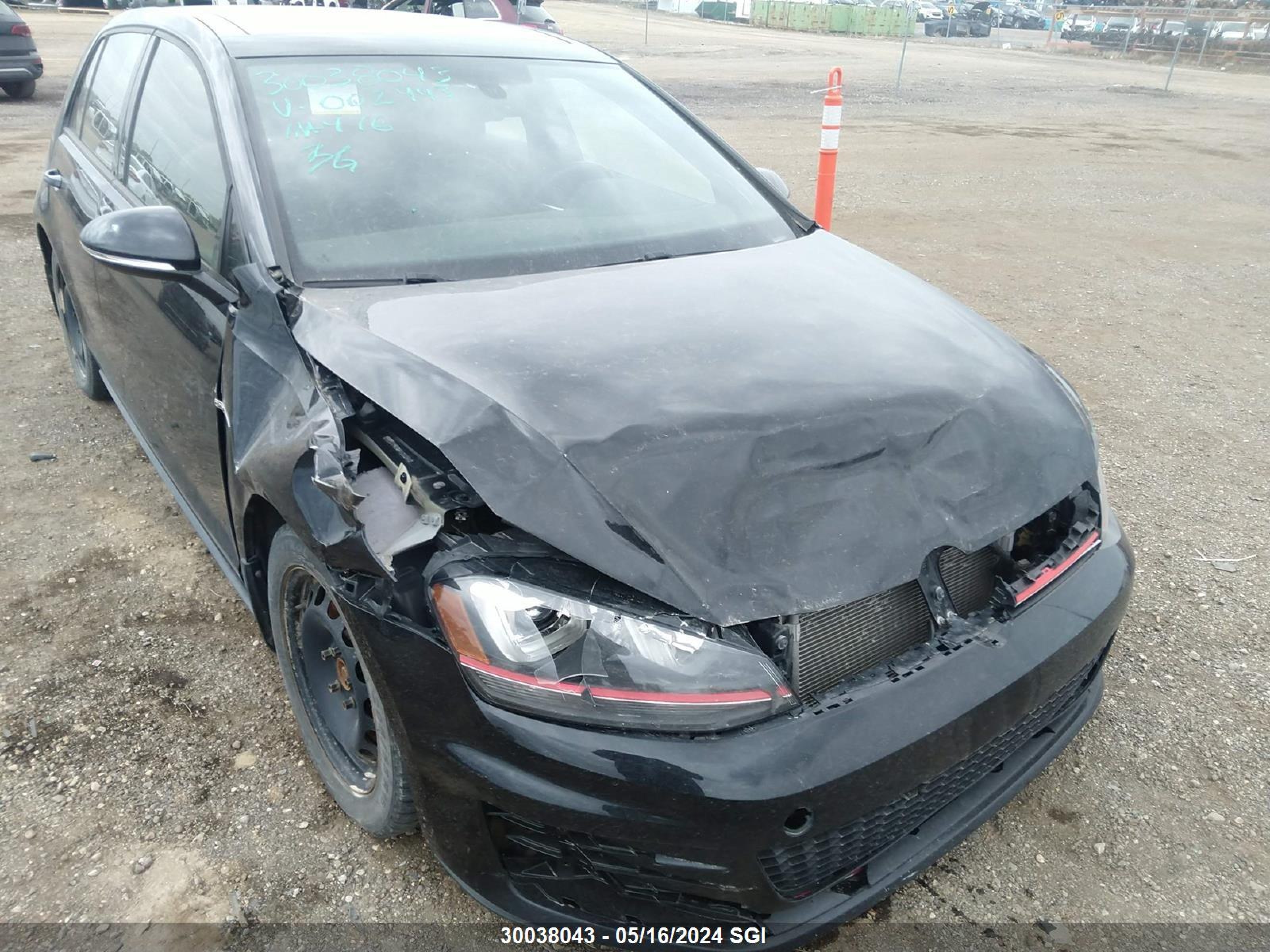 Photo 5 VIN: 3VW5T7AU4FM002943 - VOLKSWAGEN GTI 