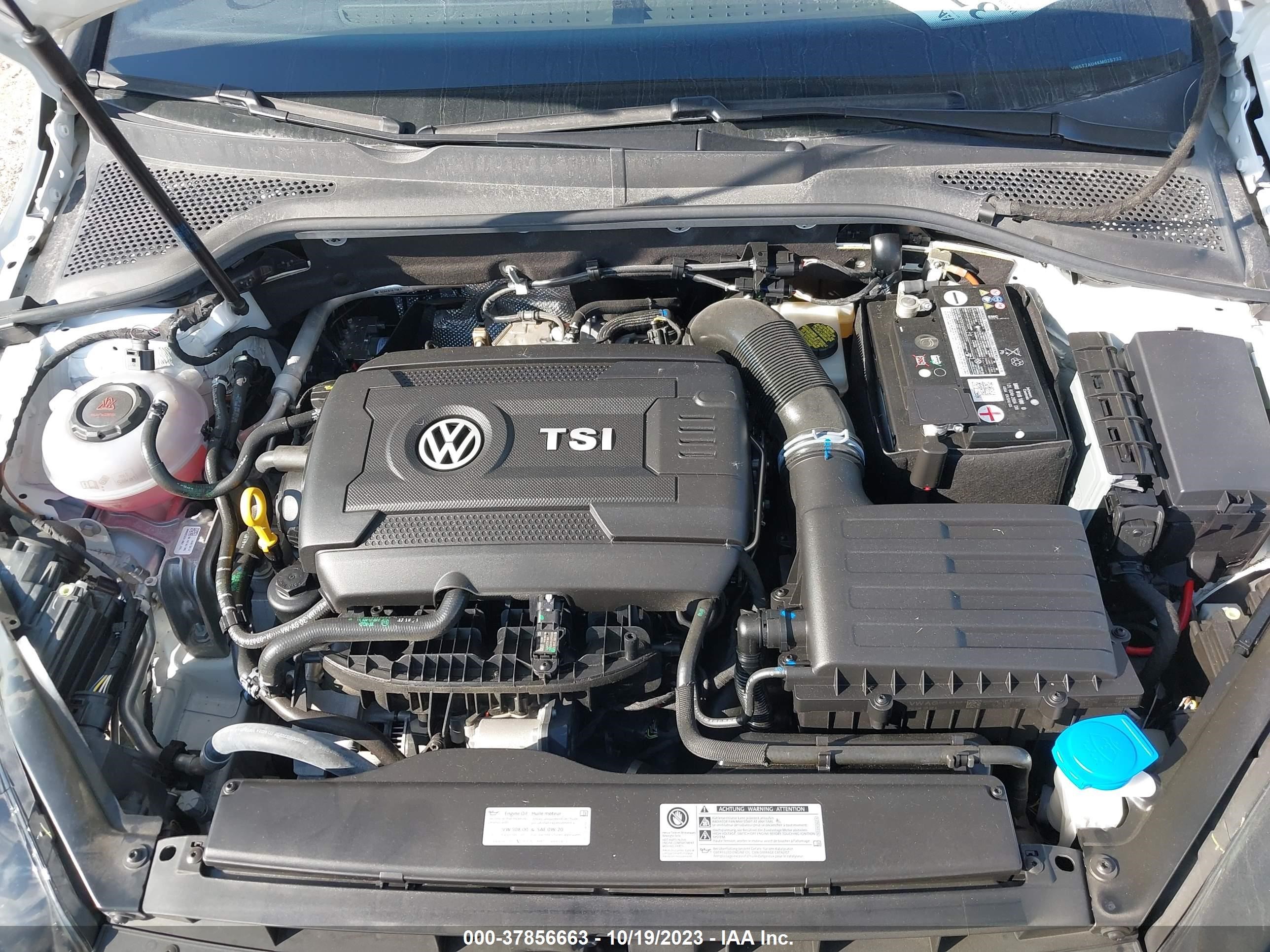 Photo 9 VIN: 3VW5T7AU4KM025732 - VOLKSWAGEN GOLF 