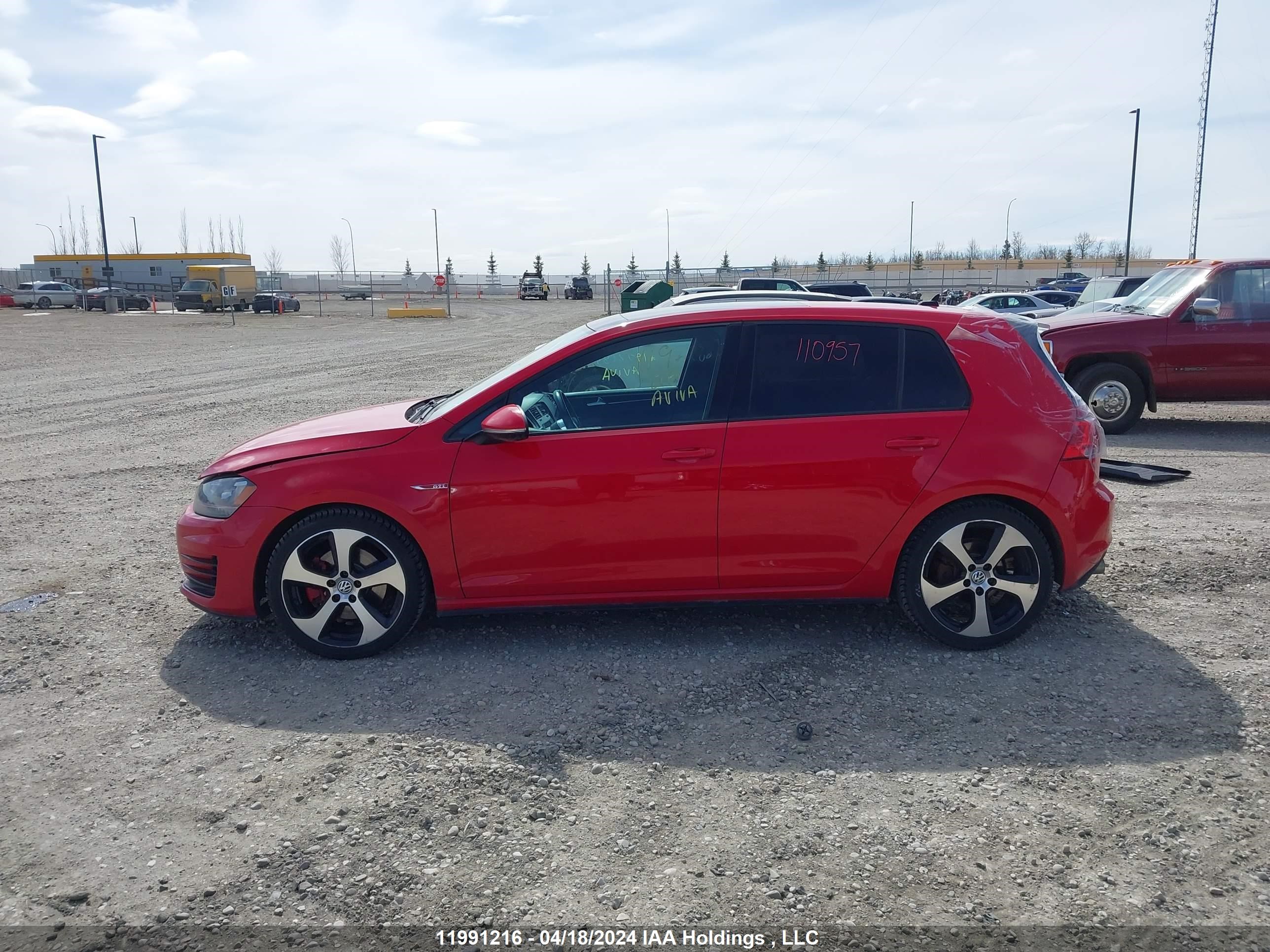 Photo 14 VIN: 3VW5T7AU6GM067424 - VOLKSWAGEN GOLF GTI 