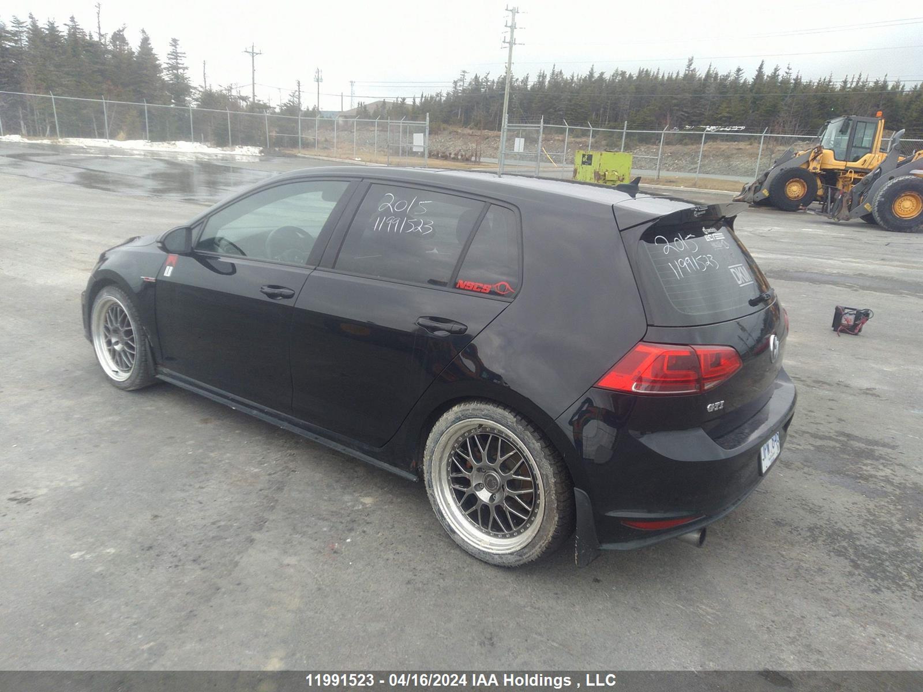 Photo 2 VIN: 3VW5T7AU7FM005383 - VOLKSWAGEN GOLF 