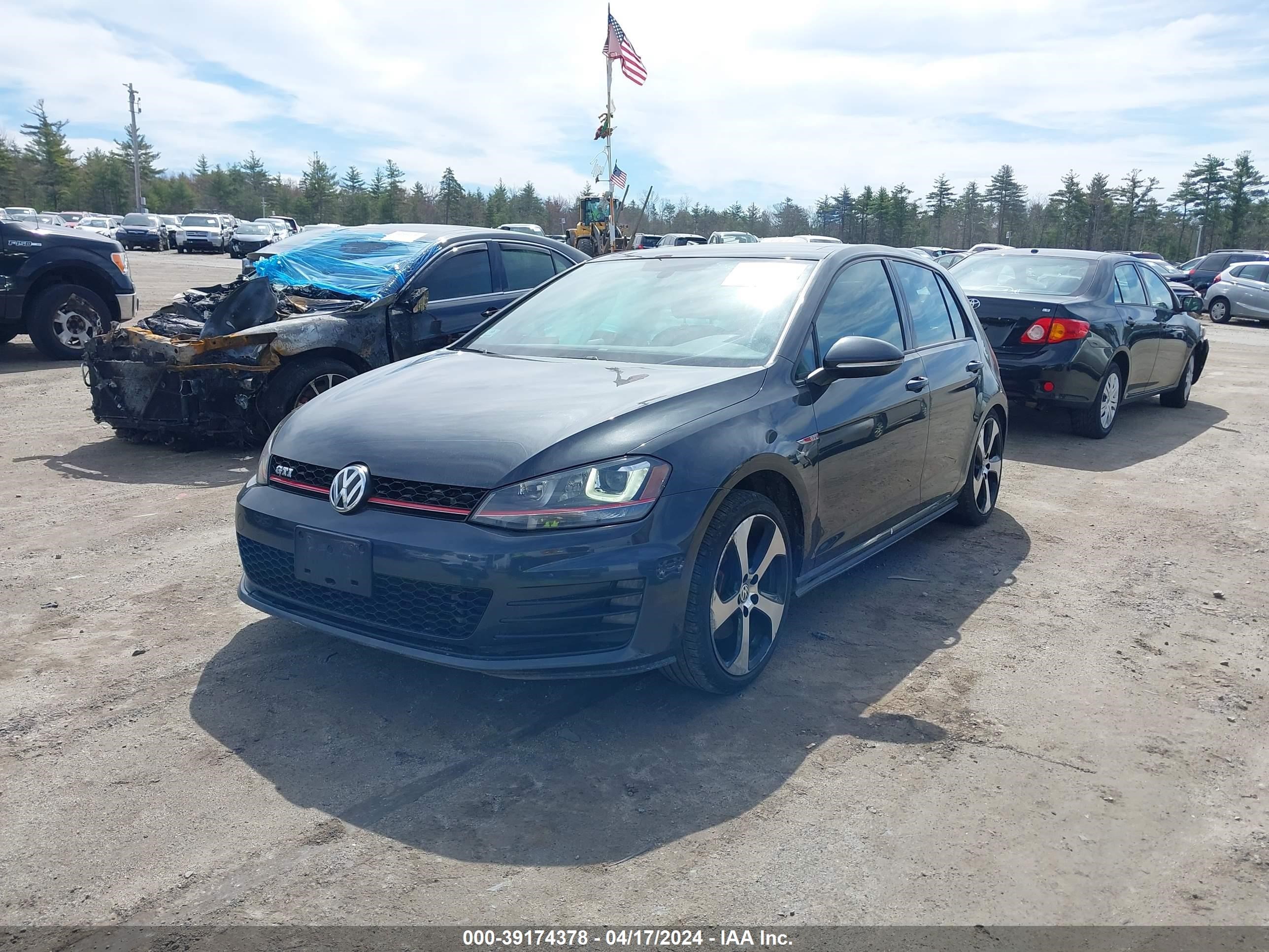 Photo 1 VIN: 3VW5T7AU9GM063142 - VOLKSWAGEN GOLF GTI 