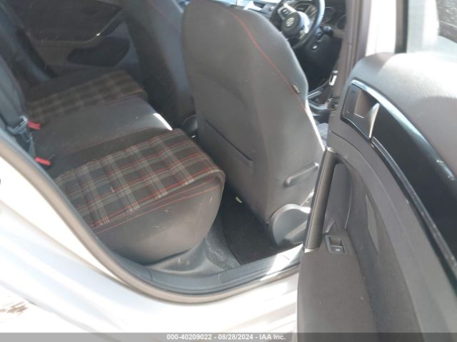 Photo 7 VIN: 3VW5T7AUXFM006592 - VOLKSWAGEN GTI 