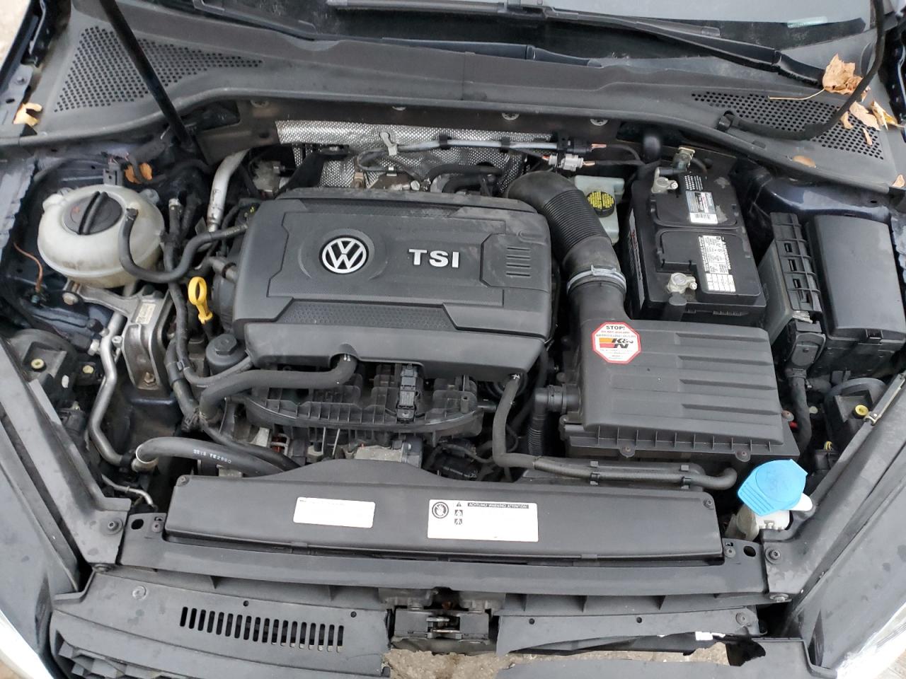 Photo 10 VIN: 3VW5T7AUXGM020963 - VOLKSWAGEN GTI 