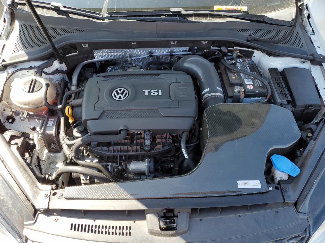 Photo 10 VIN: 3VW5T7AUXHM028997 - VOLKSWAGEN GTI 