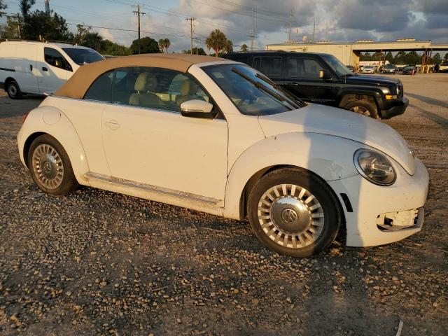 Photo 3 VIN: 3VW5X7AT2DM827579 - VOLKSWAGEN BEETLE 