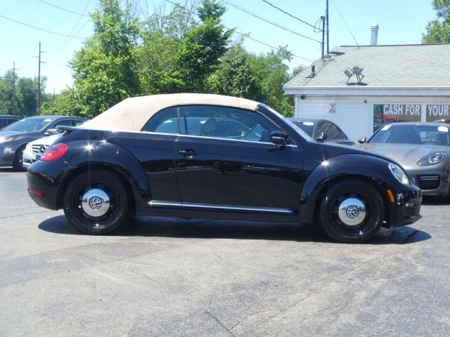 Photo 4 VIN: 3VW5X7AT4DM820004 - VOLKSWAGEN BEETLE CONVERTIBLE 