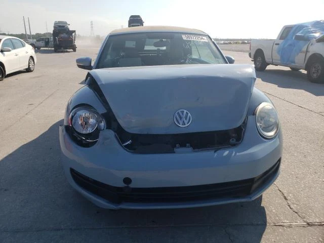 Photo 4 VIN: 3VW5X7AT7DM831918 - VOLKSWAGEN BEETLE 