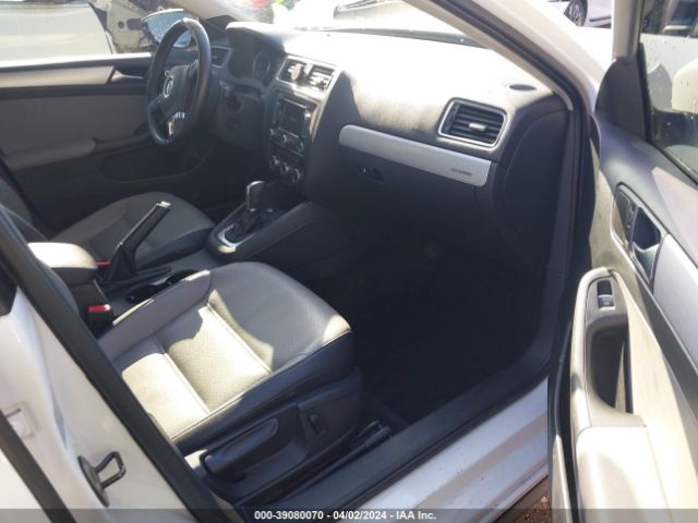 Photo 4 VIN: 3VW637AJ3EM332274 - VOLKSWAGEN JETTA HYBRID 