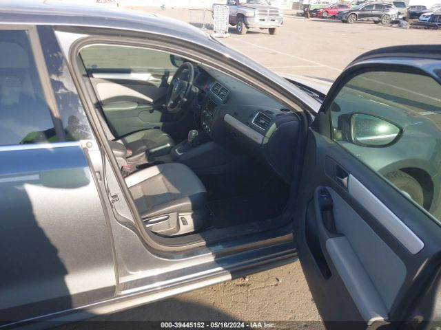 Photo 4 VIN: 3VW637AJ5DM230182 - VOLKSWAGEN JETTA 