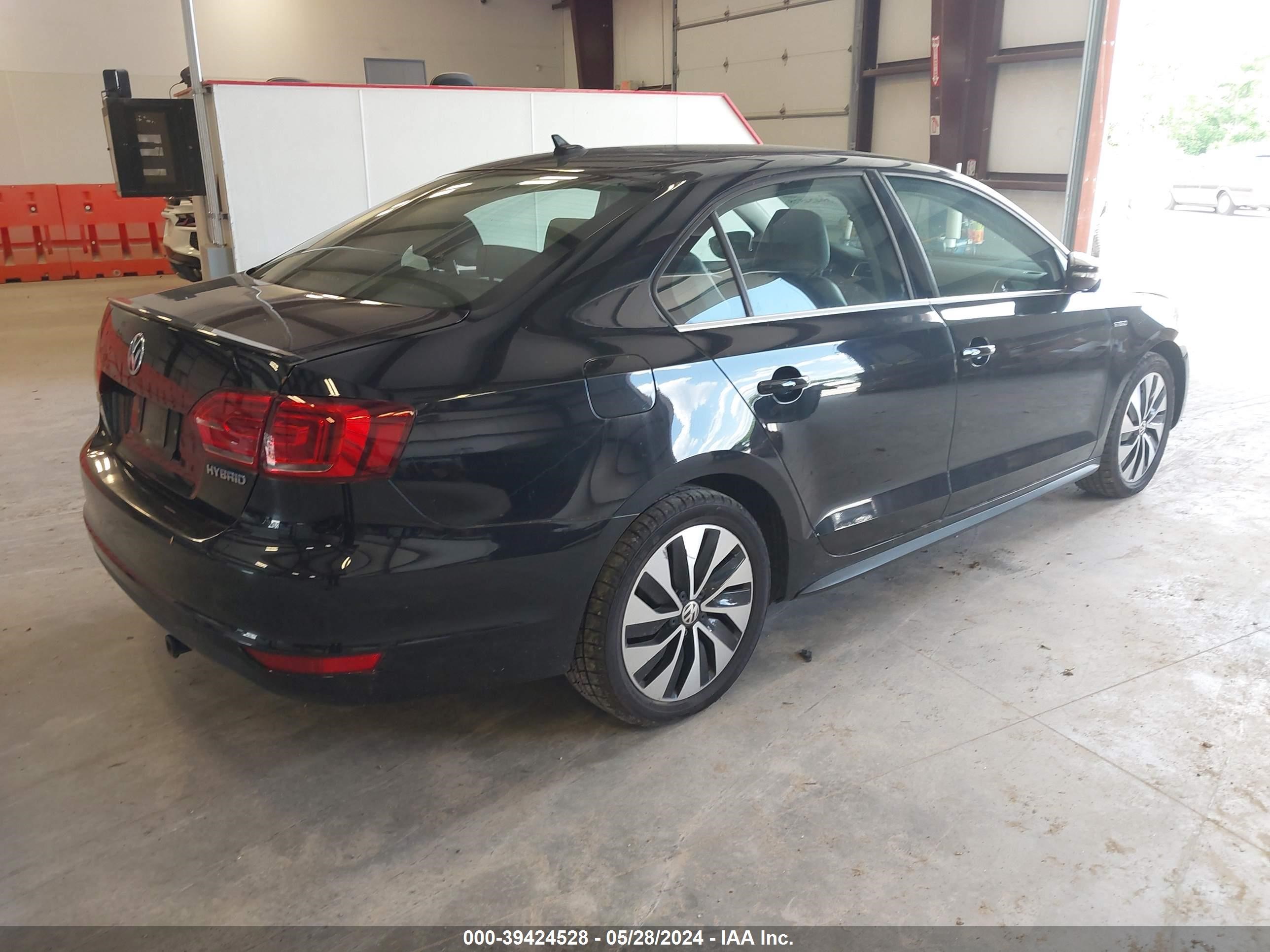 Photo 3 VIN: 3VW637AJ5EM230815 - VOLKSWAGEN JETTA 