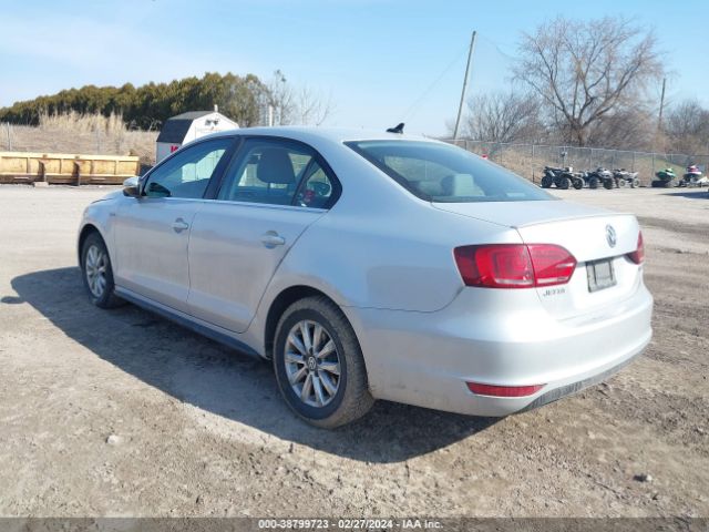 Photo 2 VIN: 3VW637AJ6DM238372 - VOLKSWAGEN JETTA HYBRID 