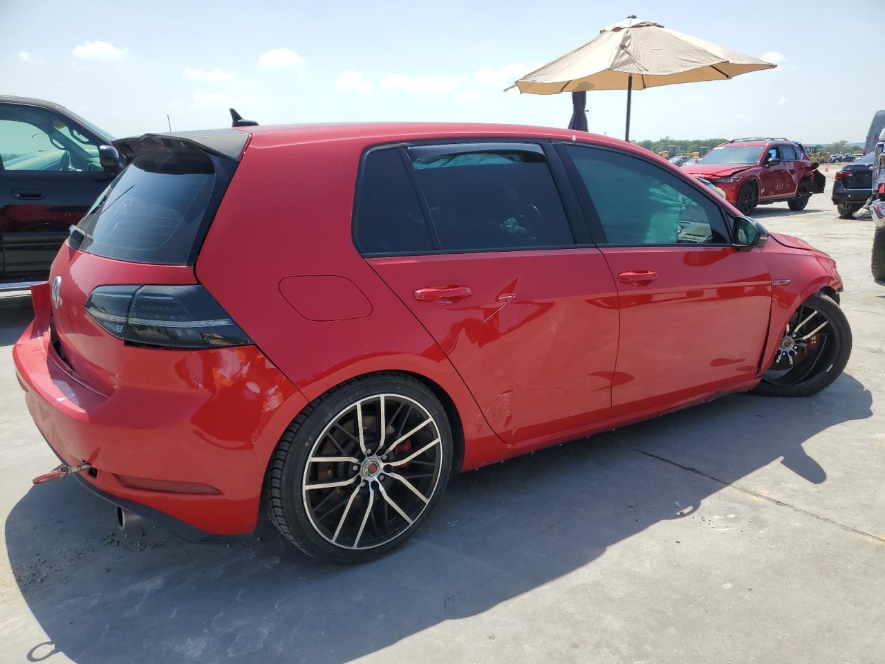 Photo 2 VIN: 3VW6T7AU6LM006475 - VOLKSWAGEN GTI 