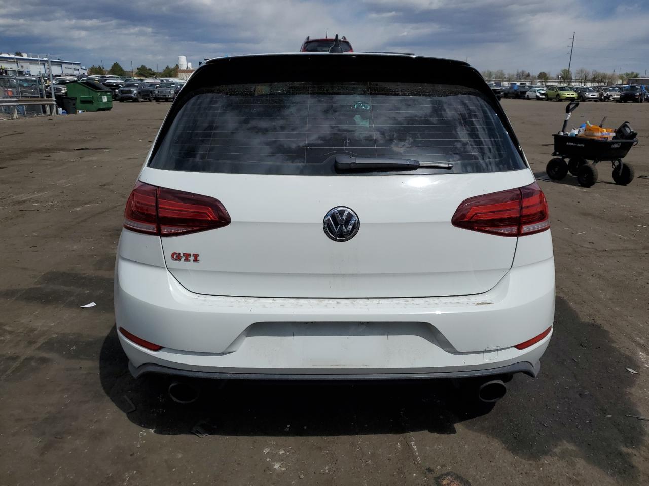 Photo 5 VIN: 3VW6T7AU9MM002762 - VOLKSWAGEN GTI 