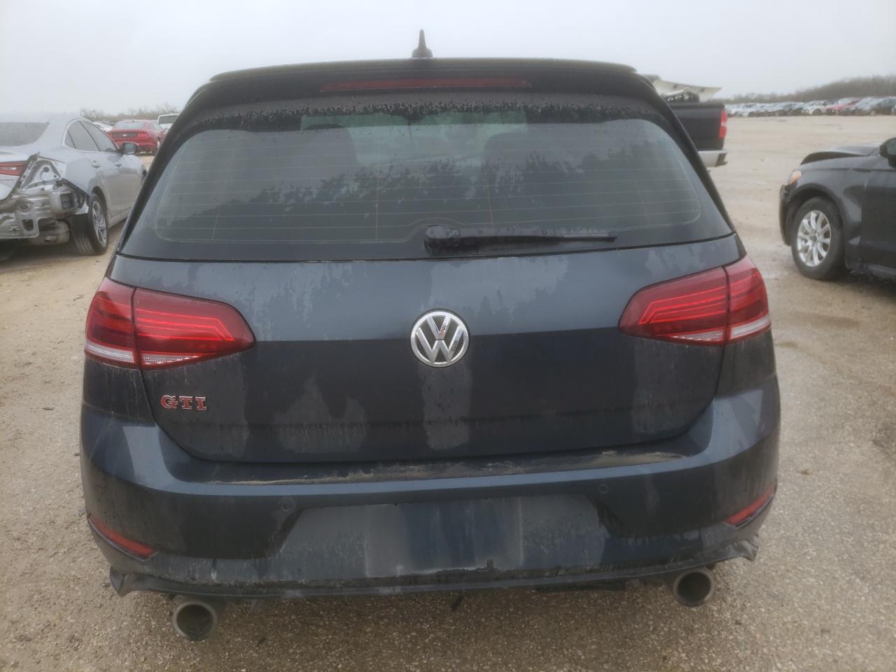 Photo 5 VIN: 3VW6T7AU9MM003295 - VOLKSWAGEN GTI 