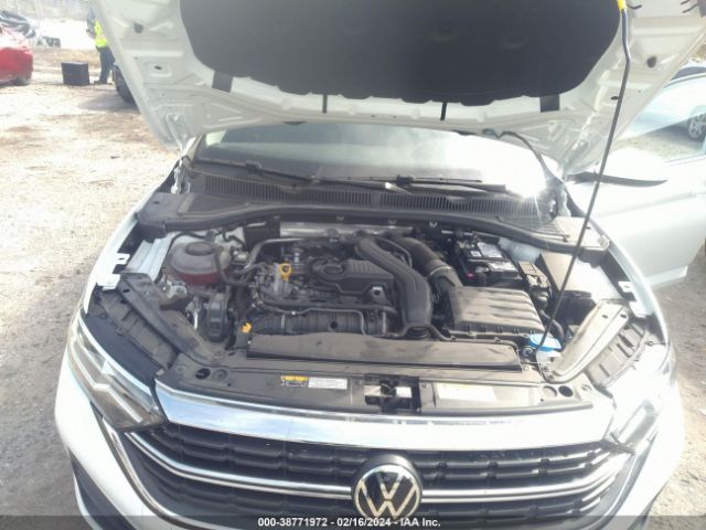 Photo 9 VIN: 3VW7M7BU0NM018835 - VOLKSWAGEN JETTA 