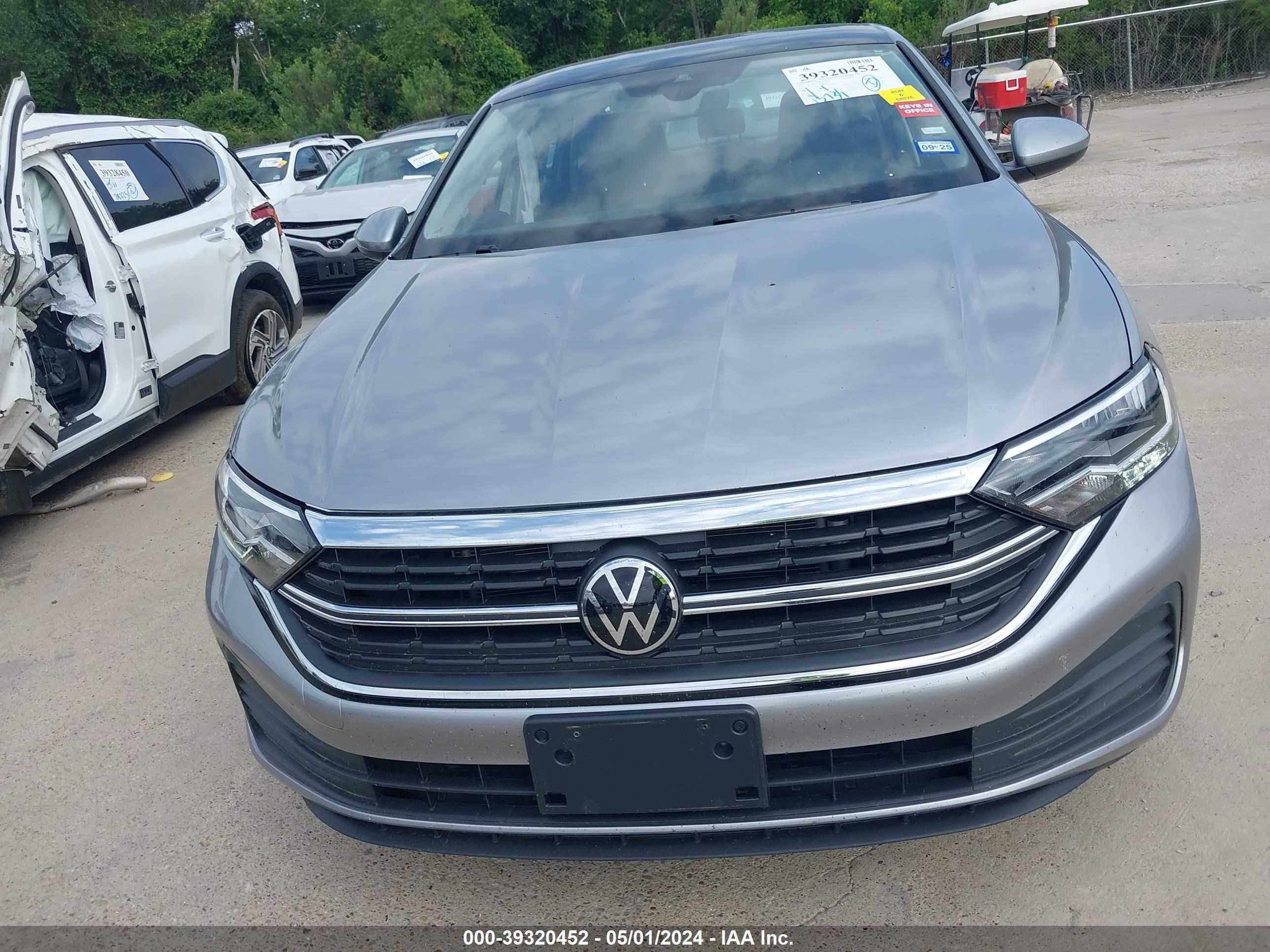 Photo 11 VIN: 3VW7M7BU1RM004237 - VOLKSWAGEN JETTA 