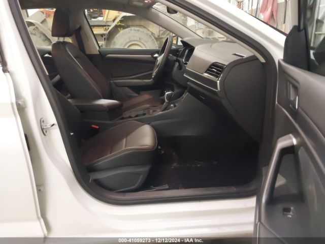 Photo 4 VIN: 3VW7M7BU5RM028587 - VOLKSWAGEN JETTA 