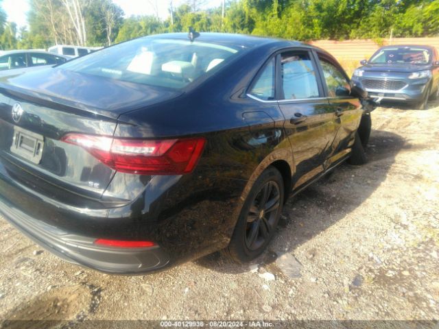 Photo 3 VIN: 3VW7M7BU5RM076428 - VOLKSWAGEN JETTA 