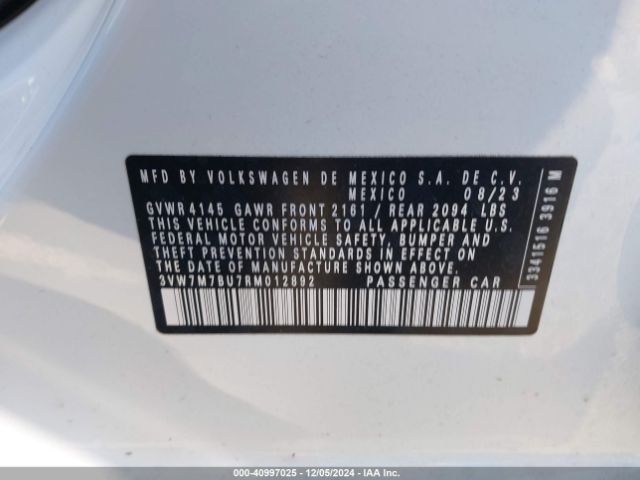 Photo 8 VIN: 3VW7M7BU7RM012892 - VOLKSWAGEN JETTA 