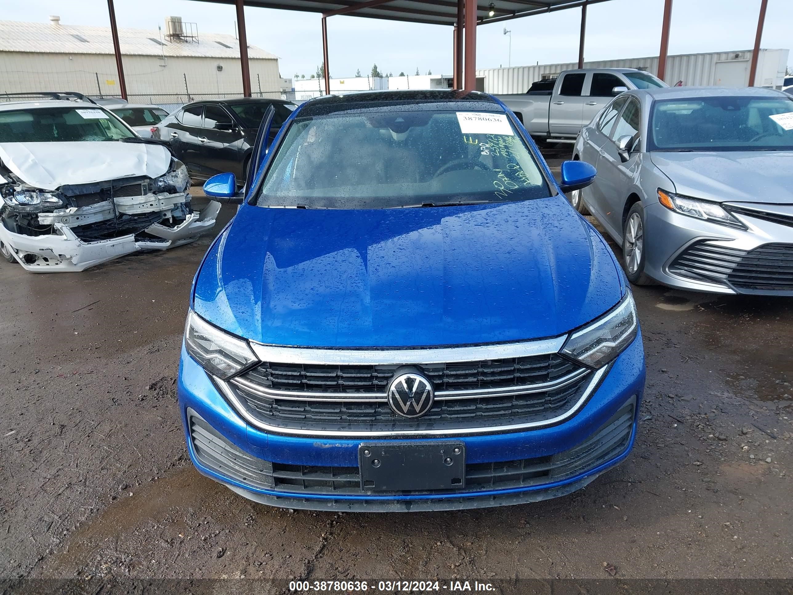 Photo 10 VIN: 3VW7M7BU9RM008195 - VOLKSWAGEN JETTA 