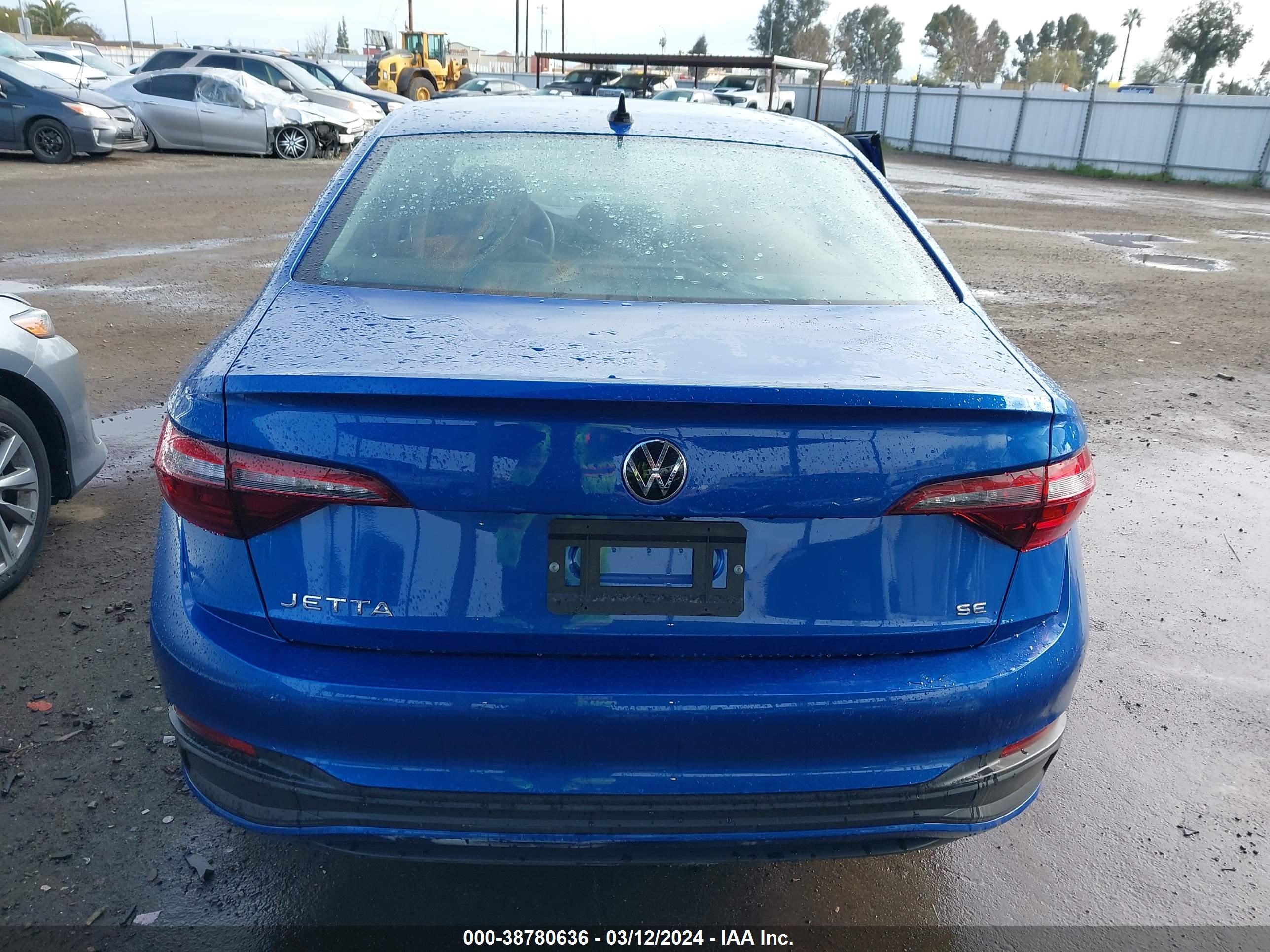 Photo 14 VIN: 3VW7M7BU9RM008195 - VOLKSWAGEN JETTA 