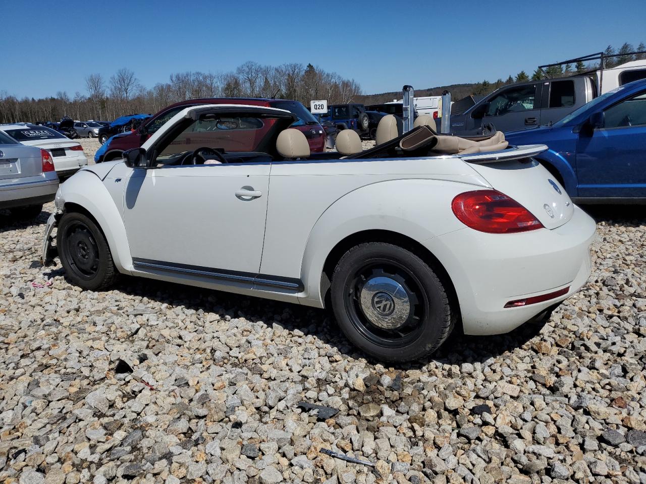 Photo 1 VIN: 3VW8T7AT4FM804915 - VOLKSWAGEN BEETLE 