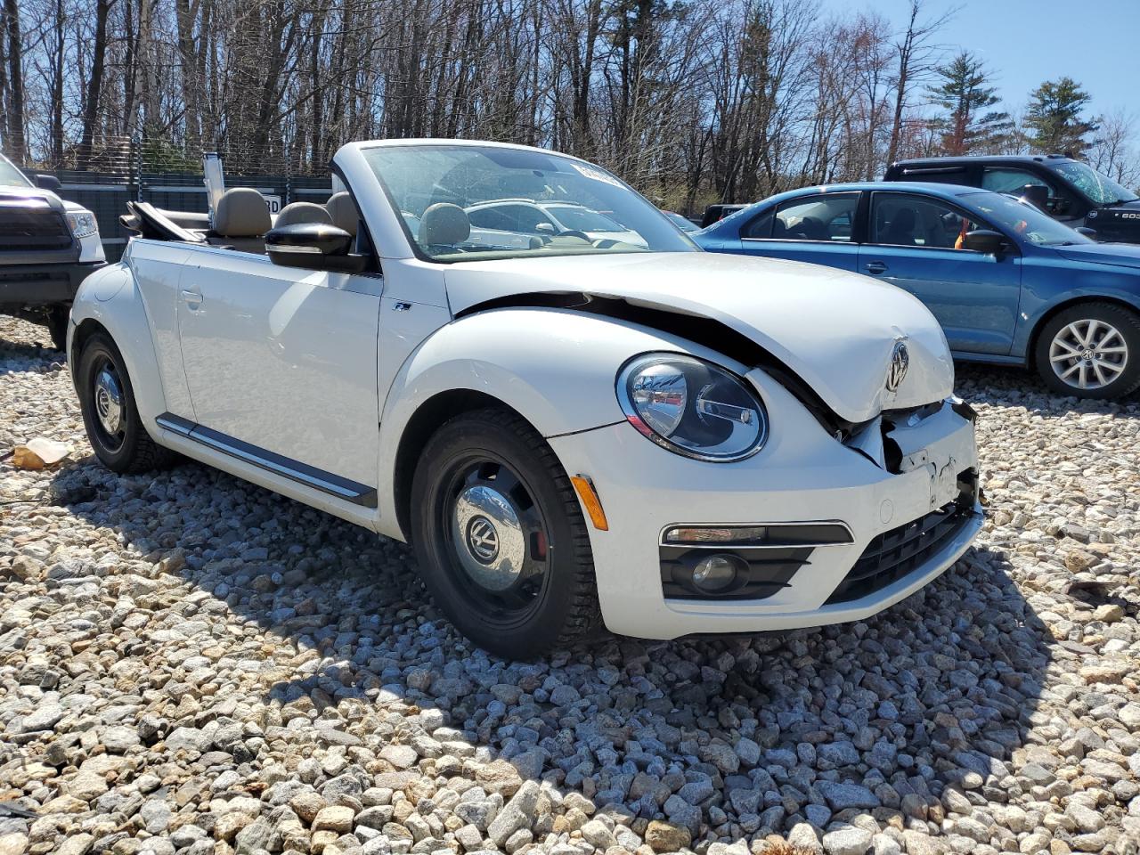 Photo 3 VIN: 3VW8T7AT4FM804915 - VOLKSWAGEN BEETLE 