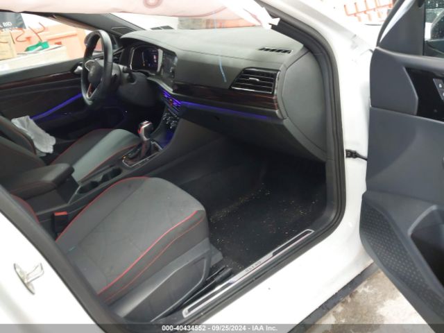 Photo 4 VIN: 3VW9T7BUXRM004832 - VOLKSWAGEN JETTA GLI 