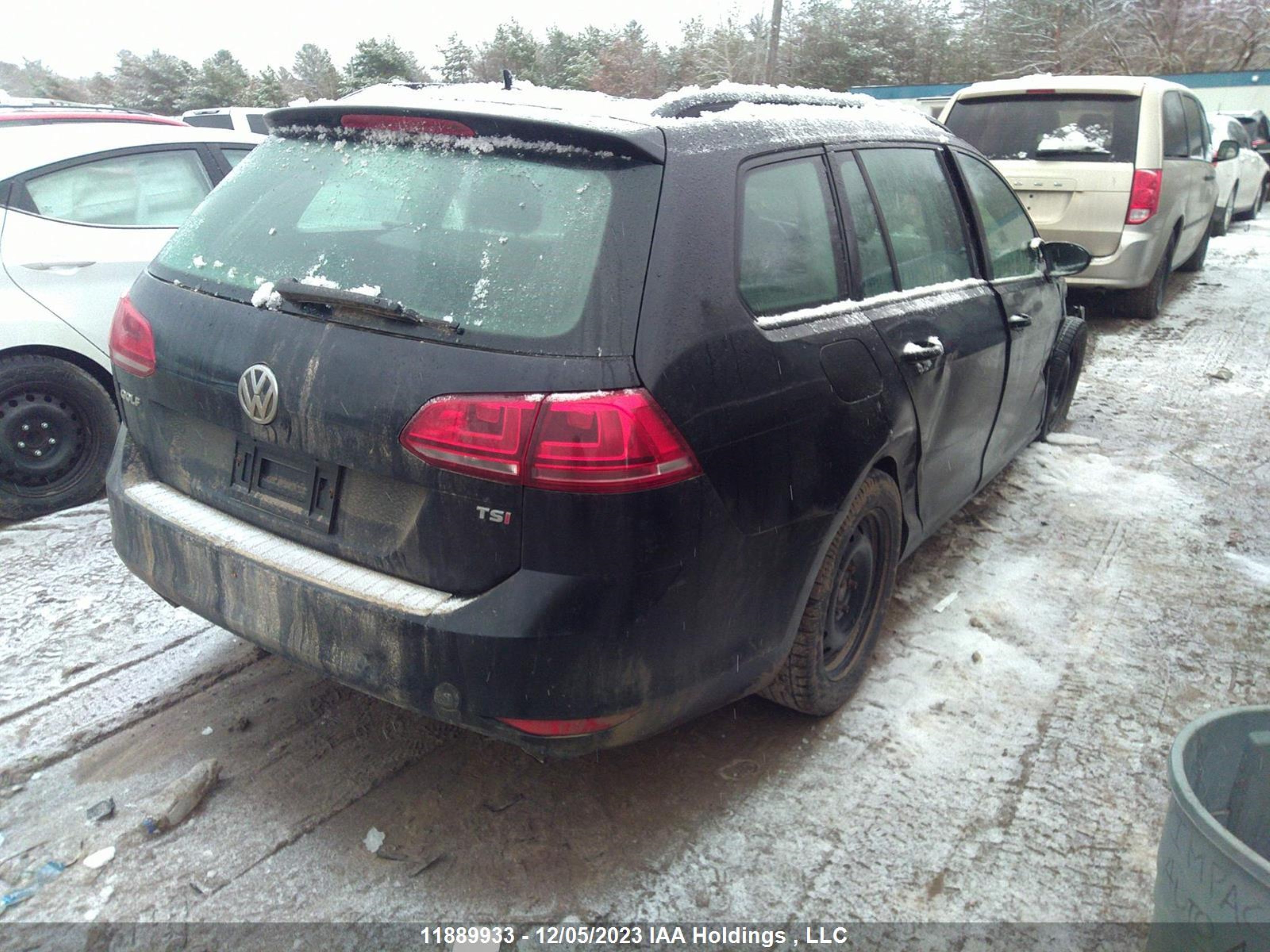 Photo 3 VIN: 3VWA17AU8HM502837 - VOLKSWAGEN GOLF 