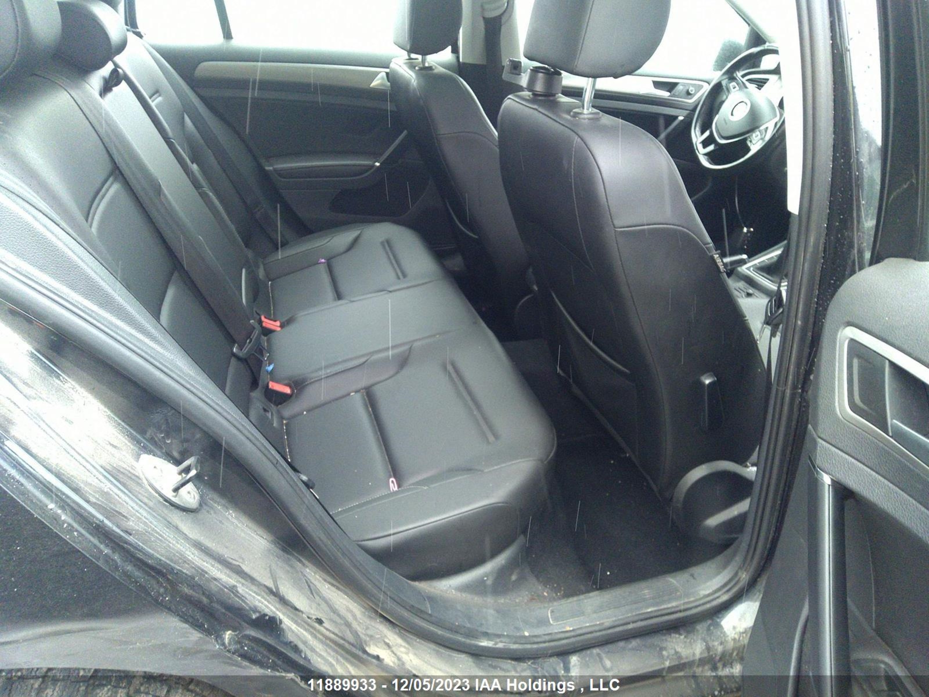 Photo 7 VIN: 3VWA17AU8HM502837 - VOLKSWAGEN GOLF 