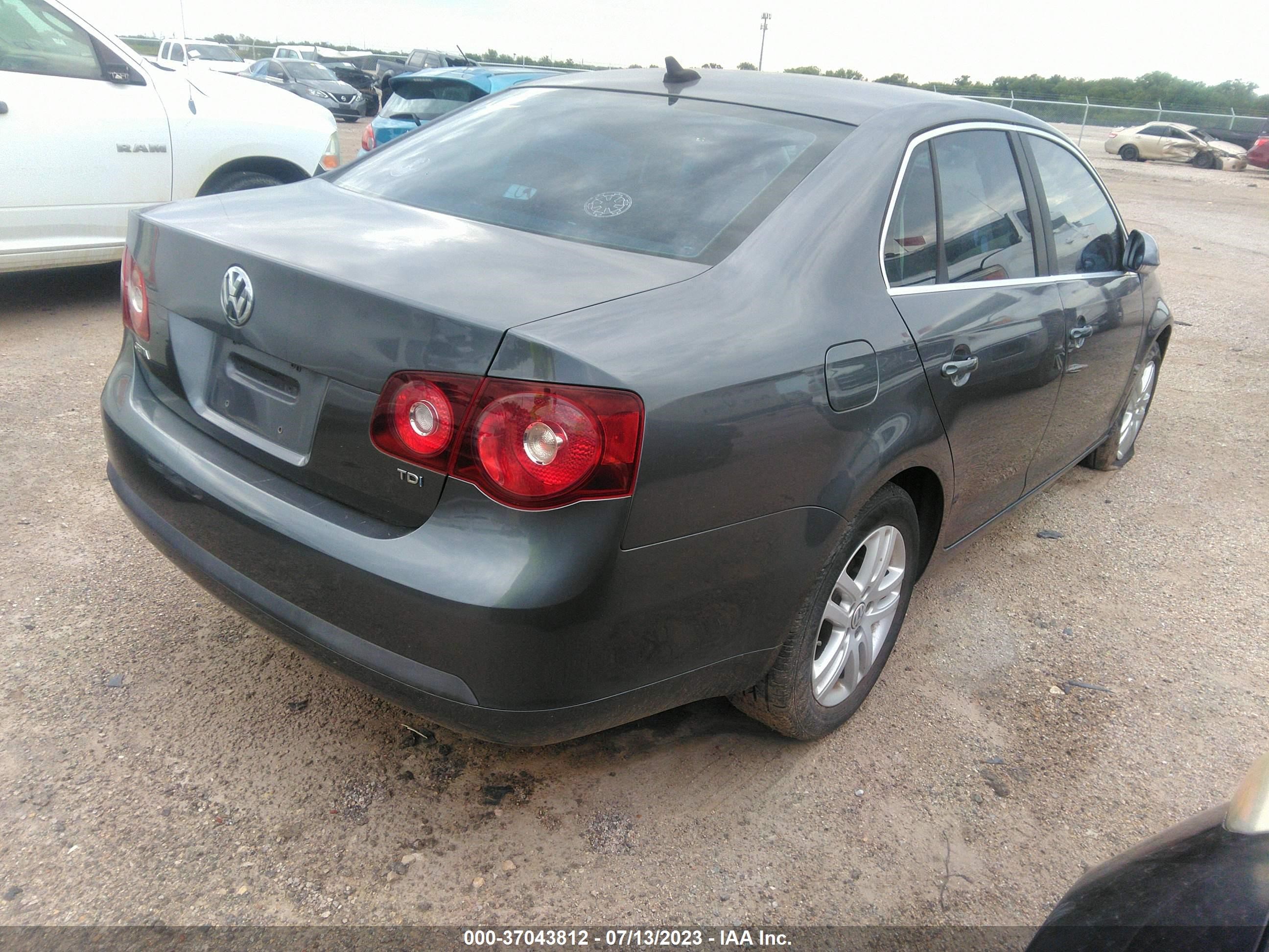 Photo 3 VIN: 3VWAL71K99M146960 - VOLKSWAGEN JETTA 